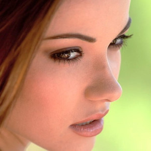 Gözlerimin Önünde