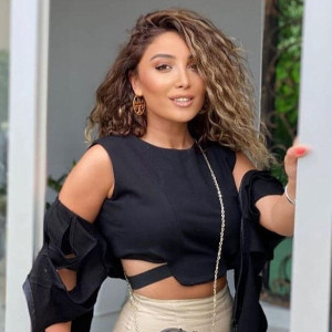 Axı Nefesimdi Menim