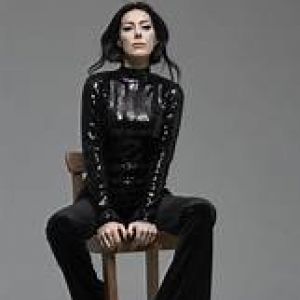 Ellerini Çek Benden (Gülay)